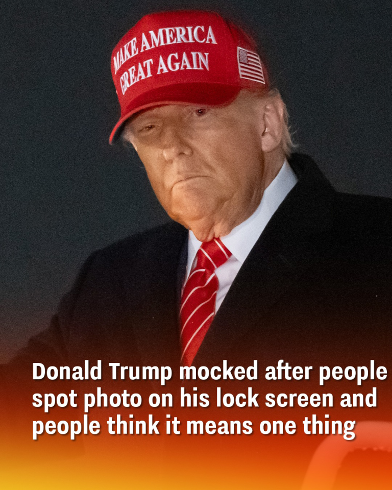 Donald Trump mocked after people spot photo