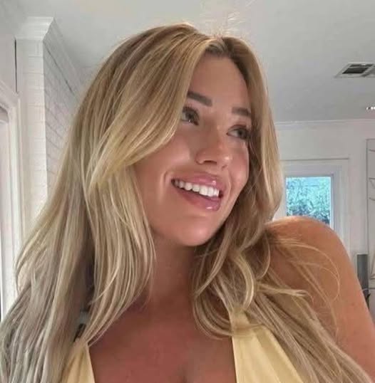 A Mom’s Bikini Is Causing Outrage At The Beach. Try Not To Gasp When You See It