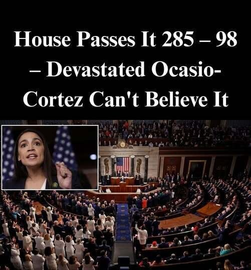 Lawmakers from both parties united to approve a resolution rejecting socialism